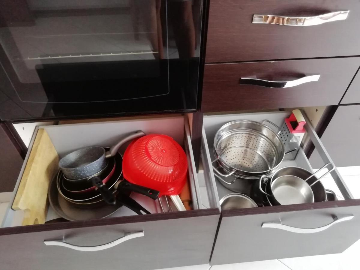 Rosso Tirano Appartement Buitenkant foto
